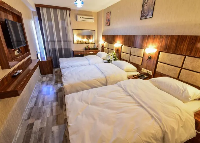 Marina Hotel